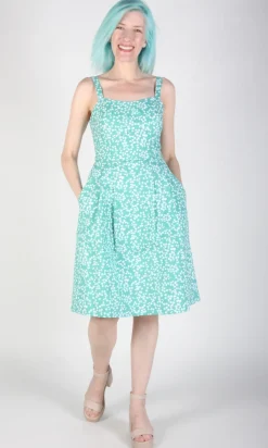 Bee Martin Dress - Tendril Traces