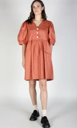 Fieldfare Dress - Berry Sheaf