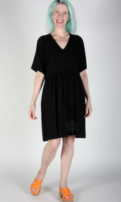 Kiskadee Dress - Black