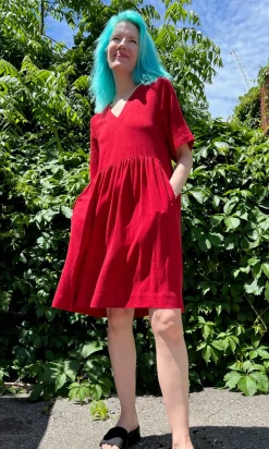 Kiskadee Dress - Red