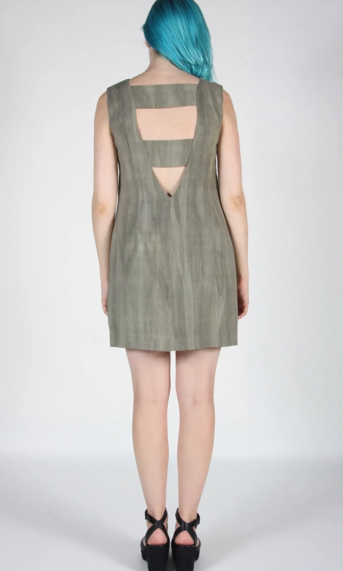 Longspur Dress - Sand Washed Olive