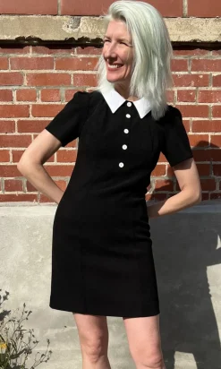 Peep Dress - Black