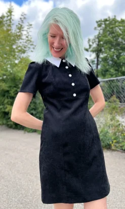Peep Dress - Black