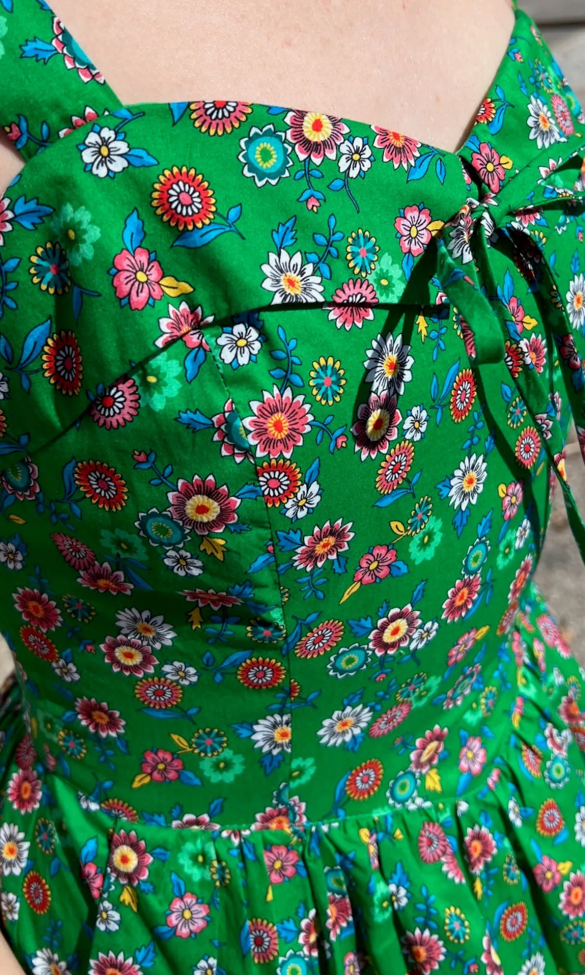 Prinia Dress - Straw Flower
