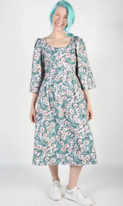 Rock Dove Dress - Lobelia