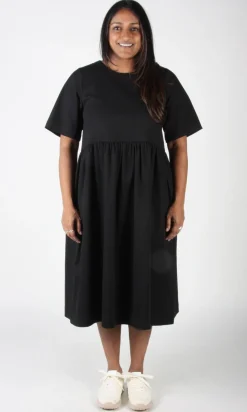 Tiger Shrike Dress - Black