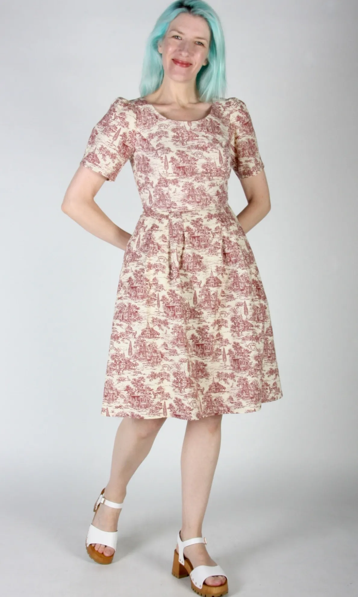 Winter Chippy Dress - Brick Village Toile