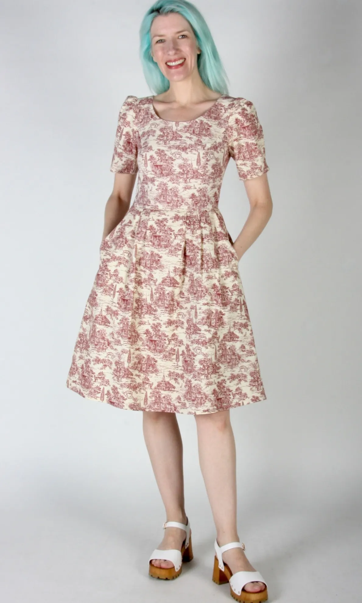 Winter Chippy Dress - Brick Village Toile