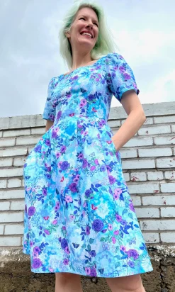 Winter Chippy Dress - Have a Nice Day!